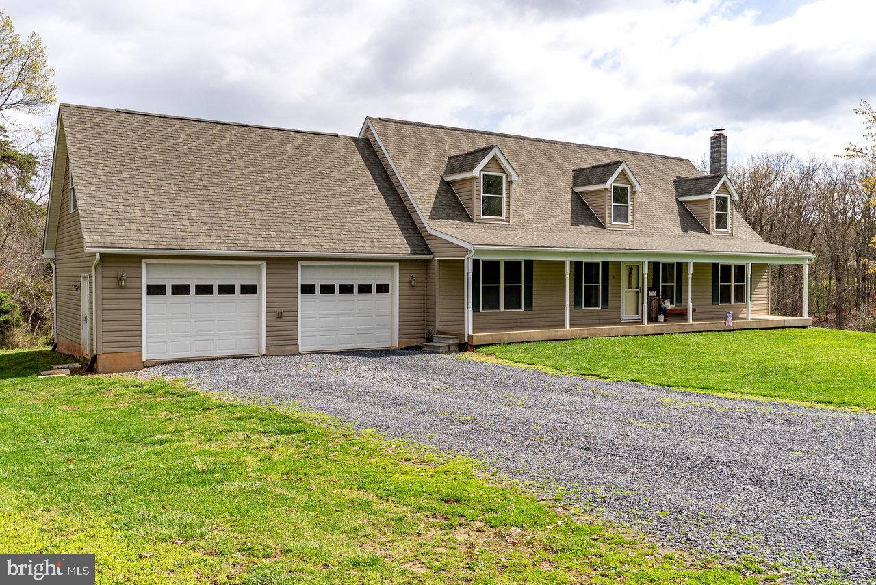 Mount Jackson, VA 22842,84 BARRICK LN