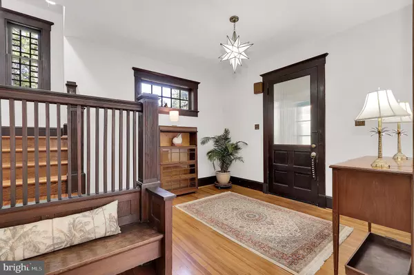 Kensington, MD 20895,10302 FAWCETT ST