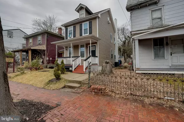 Mount Holly, NJ 08060,37 MOUNT HOLLY AVE