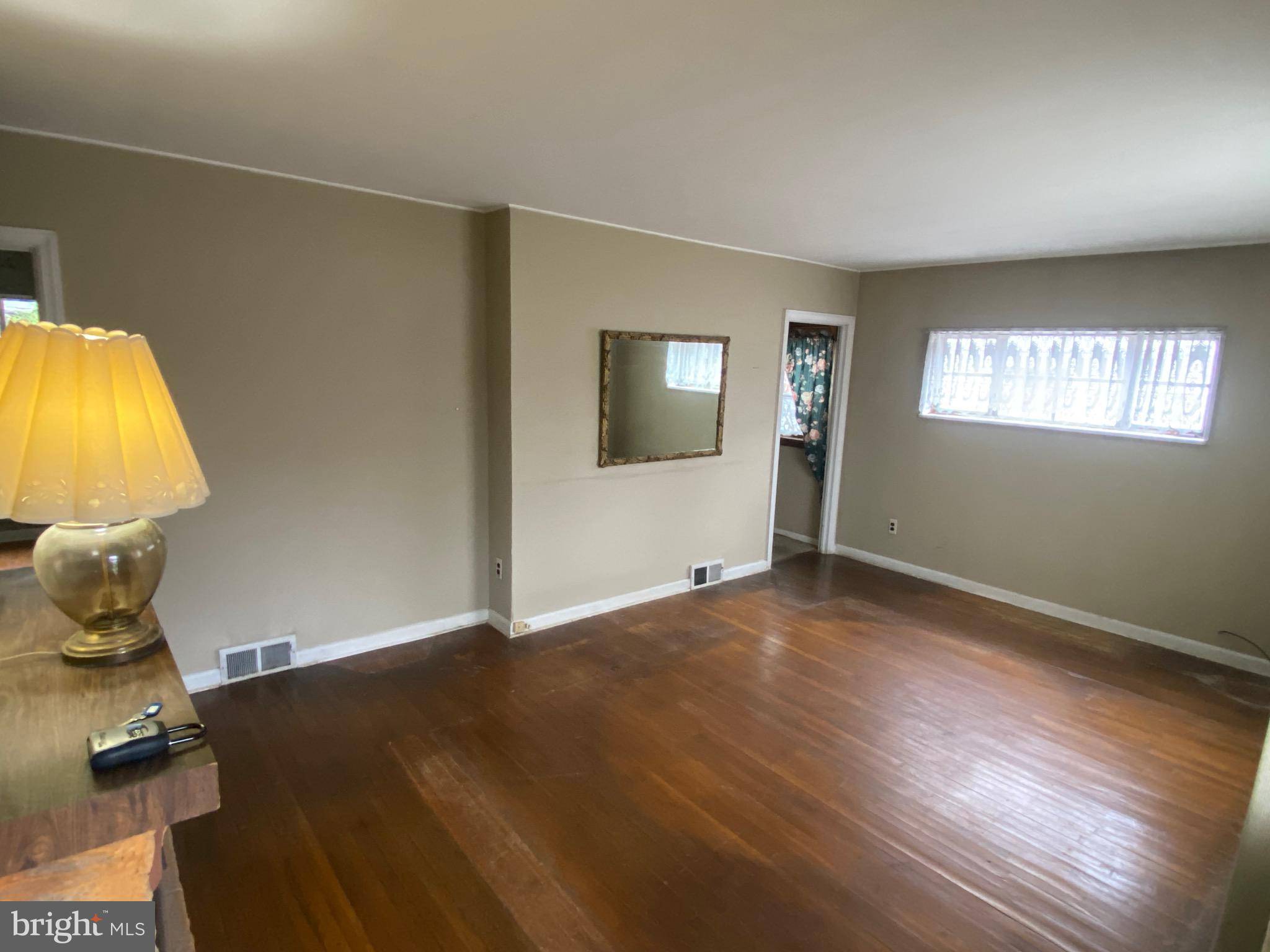 Philadelphia, PA 19116,14016 BARCALOW ST