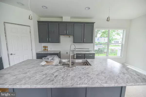 Long Neck, DE 19966,26375 PINE CONE DR #24