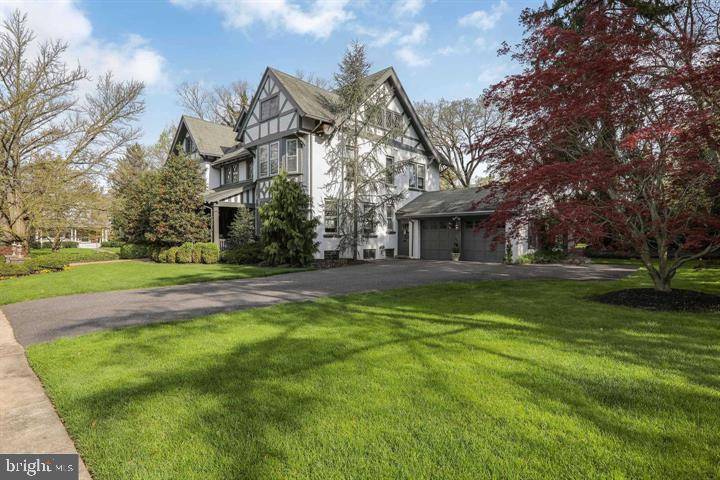 Woodbury, NJ 08096,450 SPRUCE LN