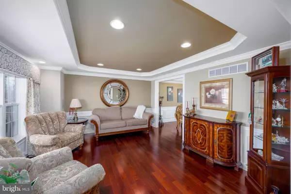 Delran, NJ 08075,322 ITHACA AVE