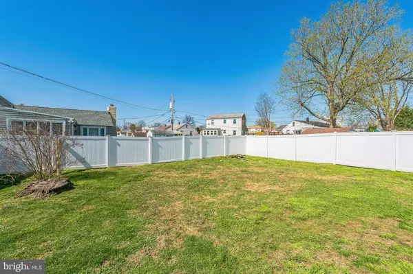 Norwood, PA 19074,124 S LOVE LN