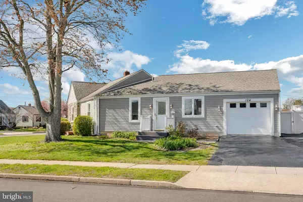 124 S LOVE LN, Norwood, PA 19074