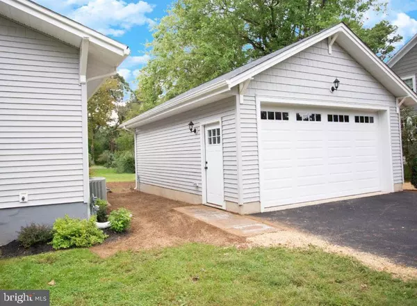 Pennington, NJ 08534,404 BURD ST