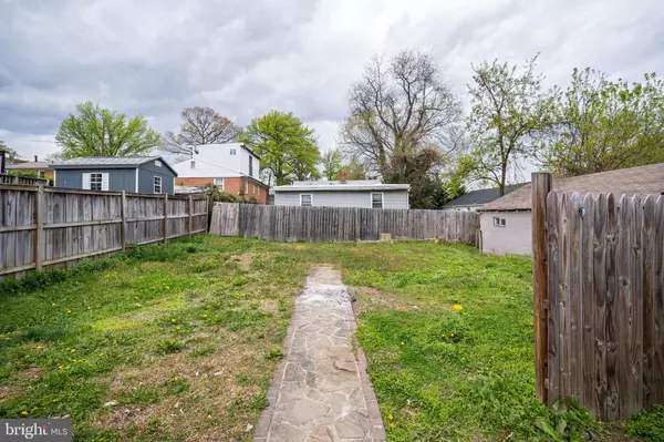 Capitol Heights, MD 20743,1107 ELFIN AVE