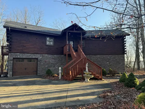 Hazleton, PA 18202,720 TURNBERRY LANE