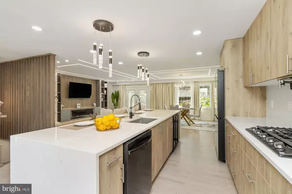Lutherville Timonium, MD 21093,1242 CLEARFIELD CIR