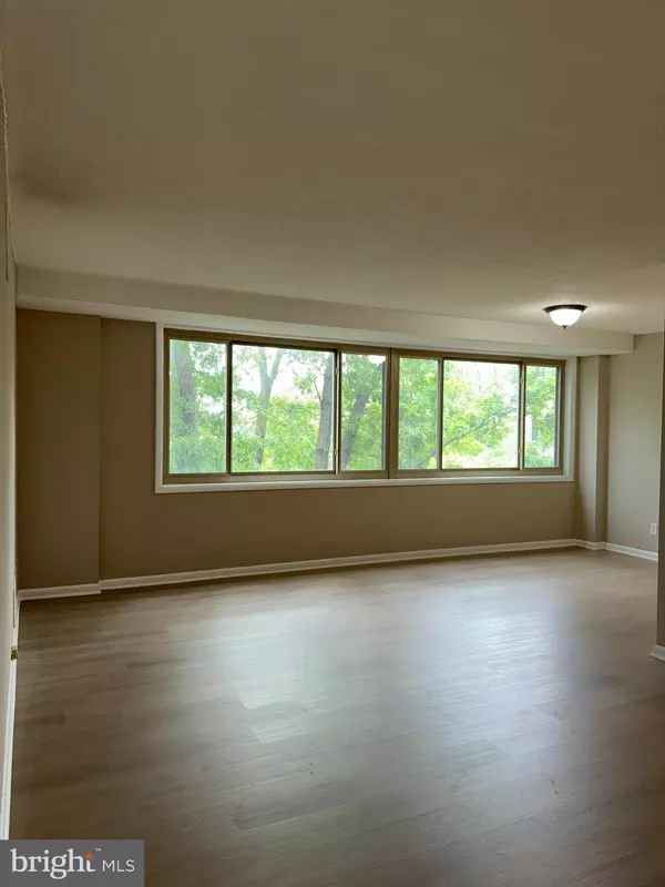 Hyattsville, MD 20781,4410 OGLETHORPE ST #703