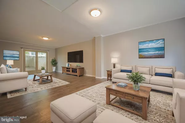 Centreville, VA 20120,14807 MAIDSTONE CT