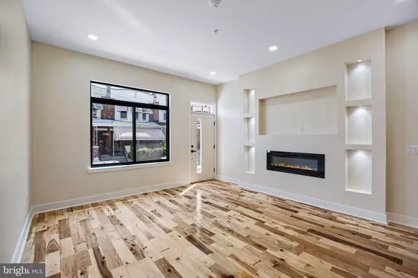 Philadelphia, PA 19139,272 S FRAZIER ST