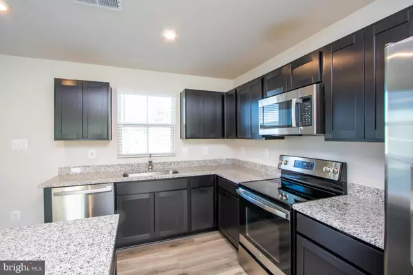 Ruther Glen, VA 22546,18220 CAPITAL CT
