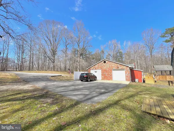 Mechanicsville, MD 20659,30052 HICKORY DR
