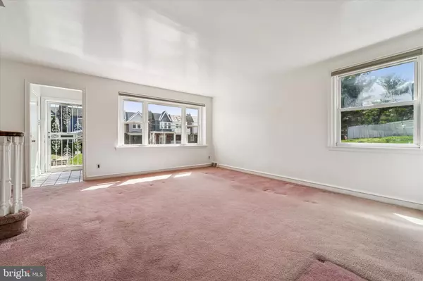 Philadelphia, PA 19131,4419 OVERBROOK AVE