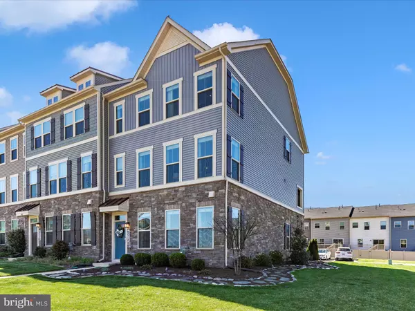 New Market, MD 21774,6010 FALLFISH CT