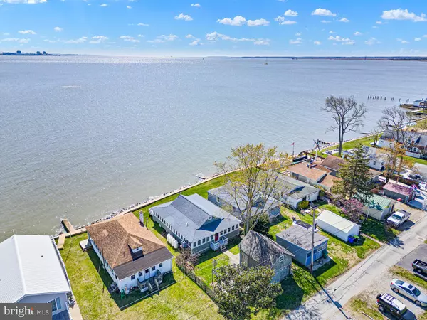 38 N NEW RD, Middletown, DE 19709