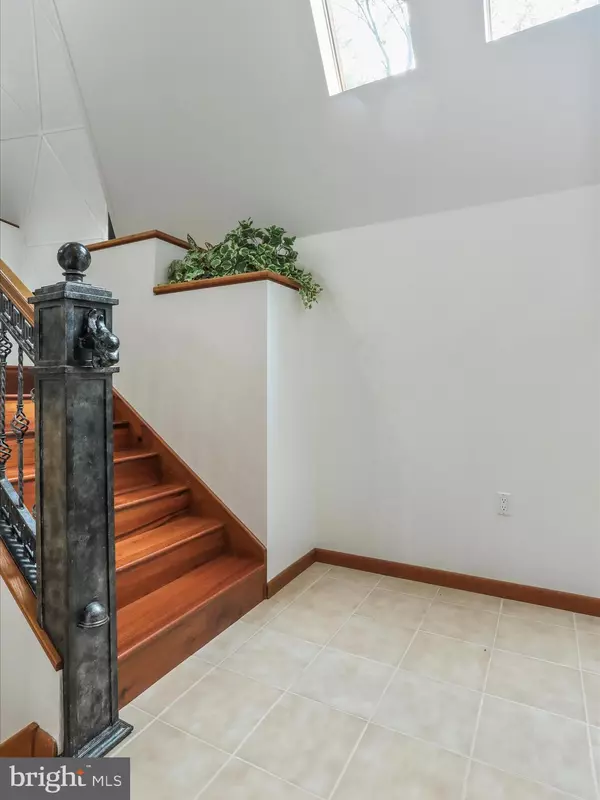 Frederick, MD 21701,11035 BENNIE DUNCAN RD