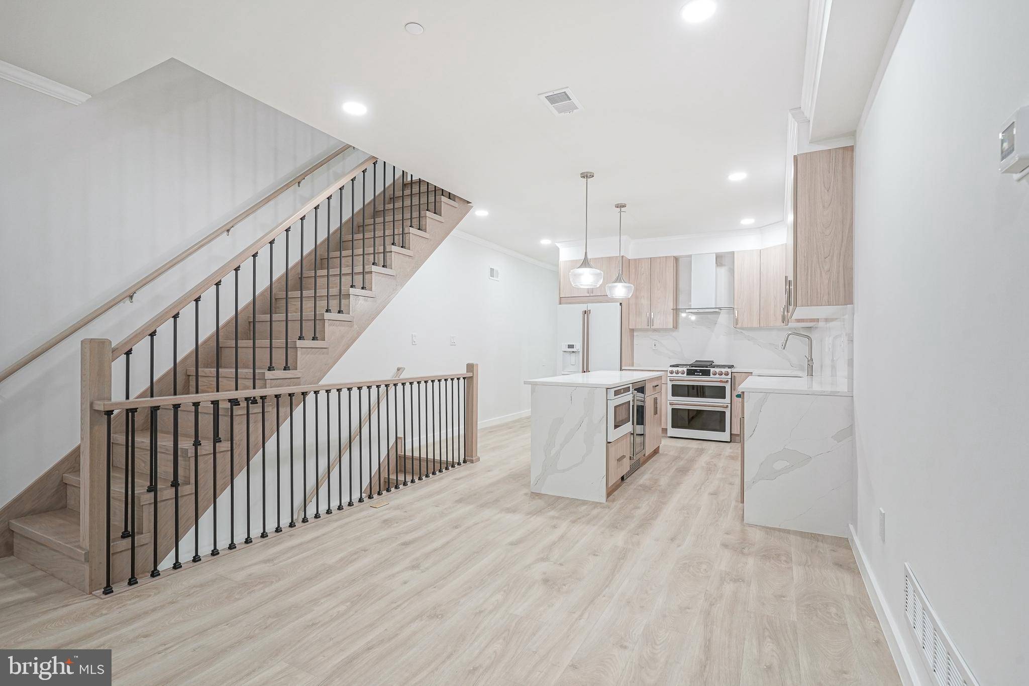 Philadelphia, PA 19148,1143 TASKER ST