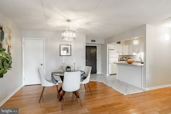 King Of Prussia, PA 19406,10313 VALLEY FORGE CIR #313