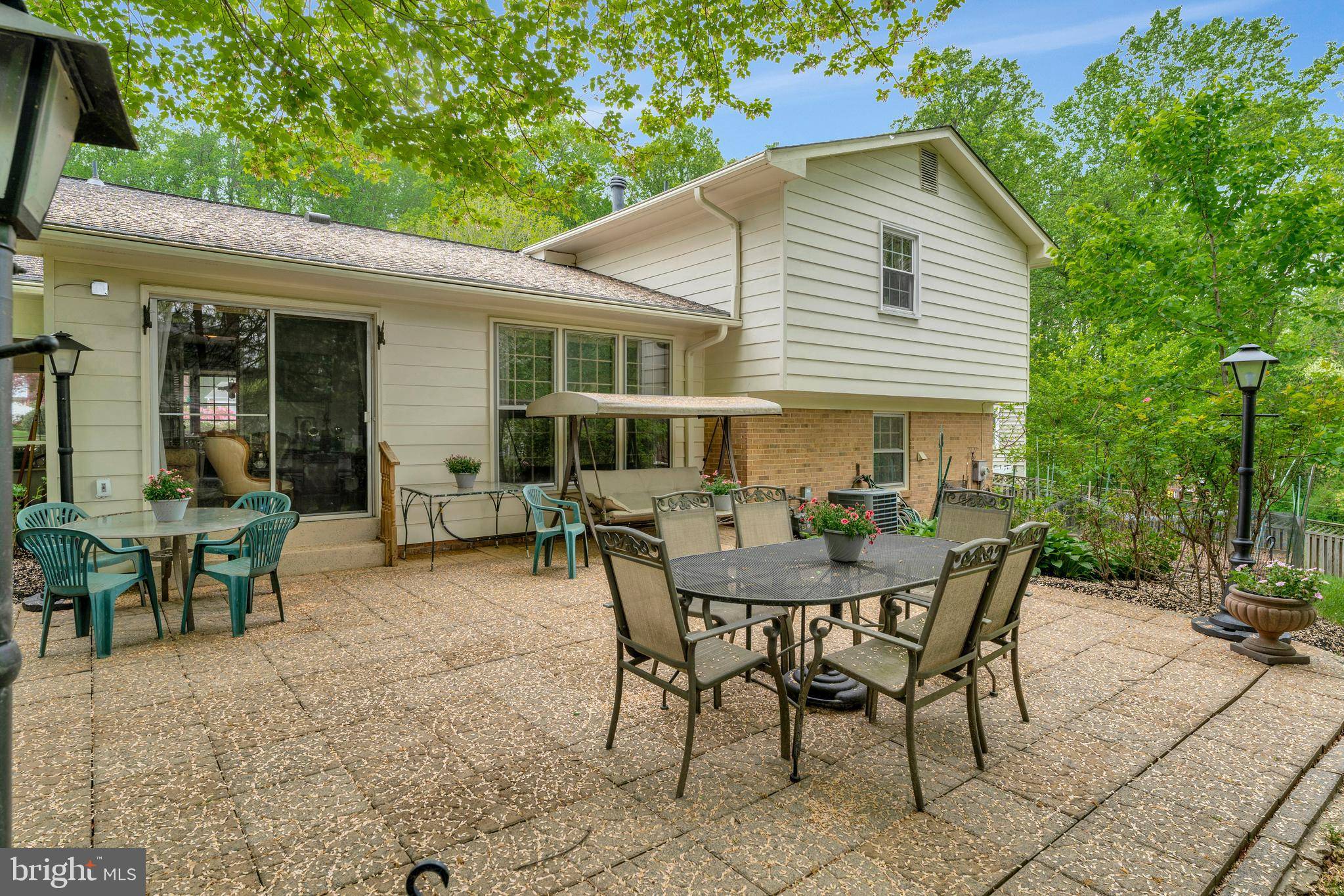 Falls Church, VA 22043,7306 IDYLWOOD CT