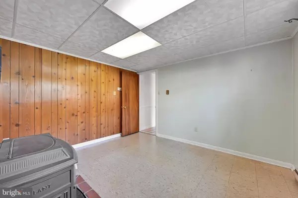 Millersville, PA 17551,615 INDIAN RUN RD