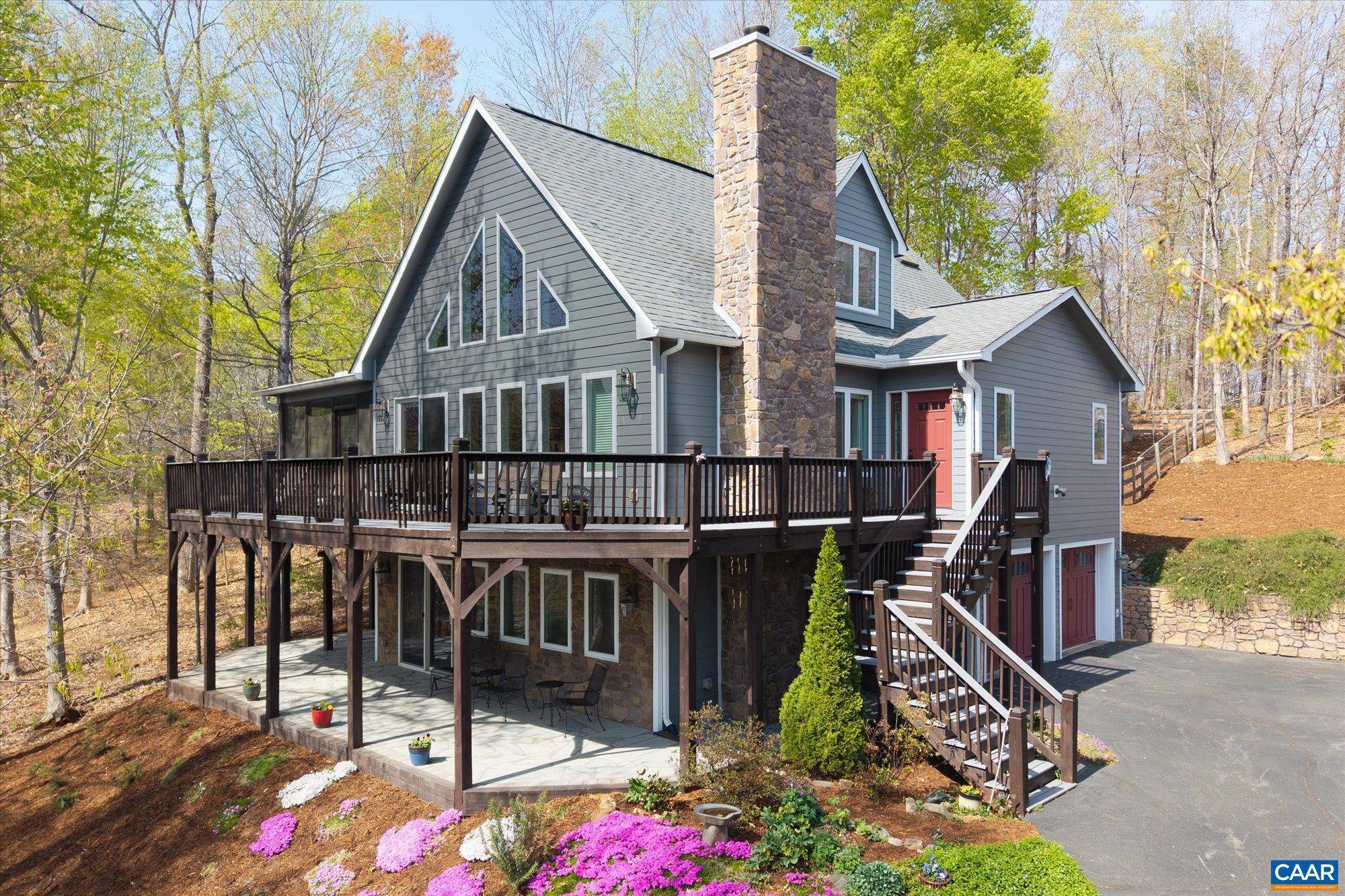 442 CEDAR GLEN CLOSE, Nellysford, VA 22958