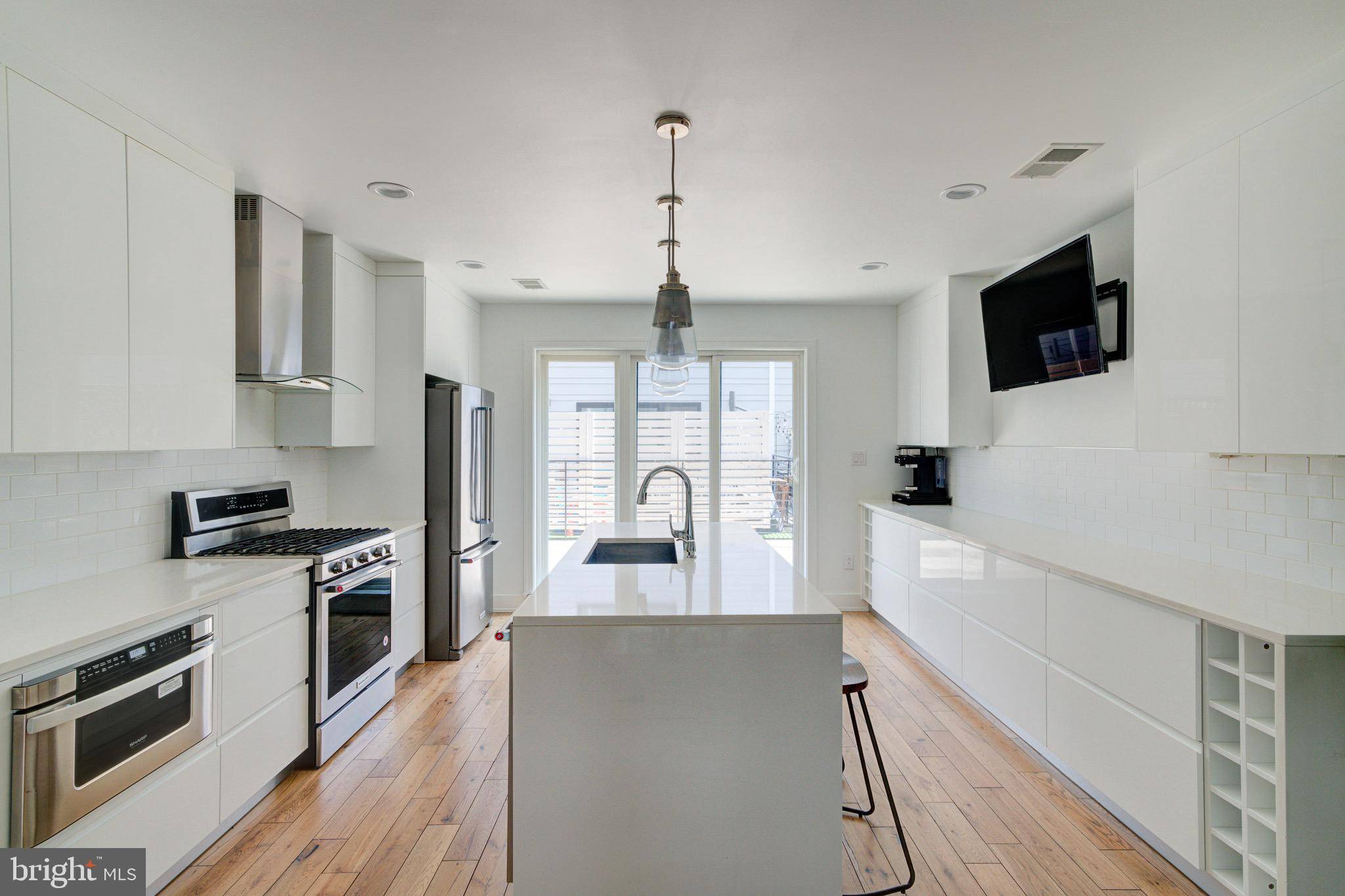 Philadelphia, PA 19122,1511 N PALETHORP ST