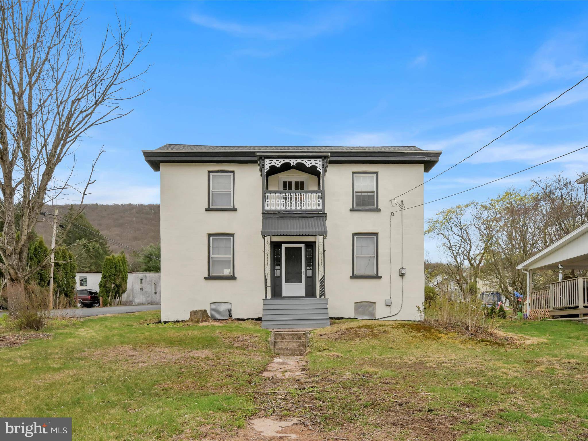 Gordon, PA 17936,215 BIDDLE ST