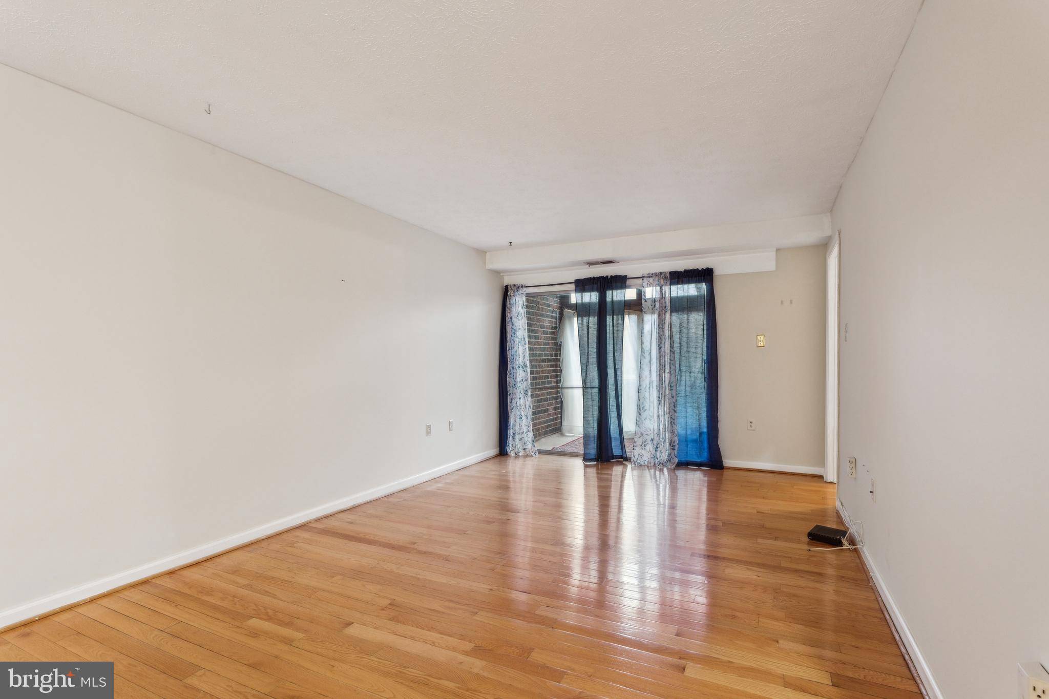 Greenbelt, MD 20770,7714 HANOVER PKWY #108