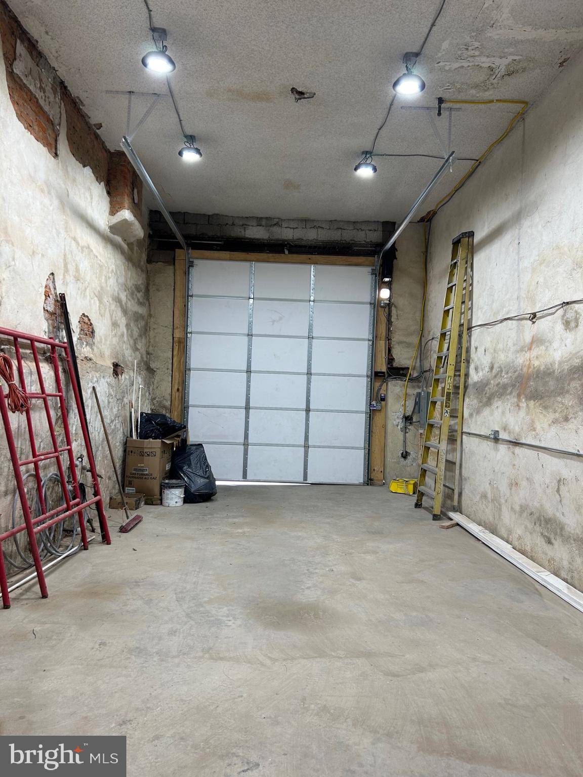 Philadelphia, PA 19146,2509 FEDERAL ST #1