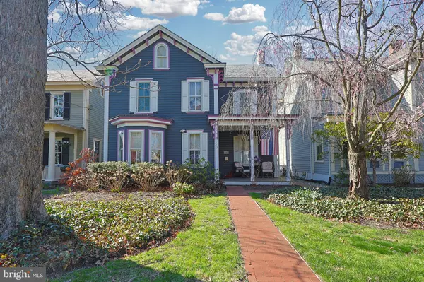 273 W COURT ST, Doylestown, PA 18901