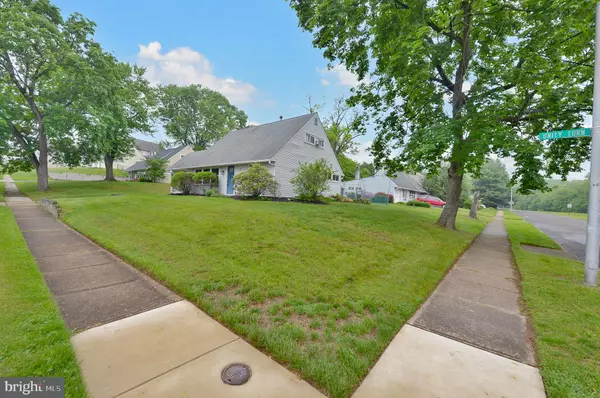 Levittown, PA 19056,2 UNITY TURN
