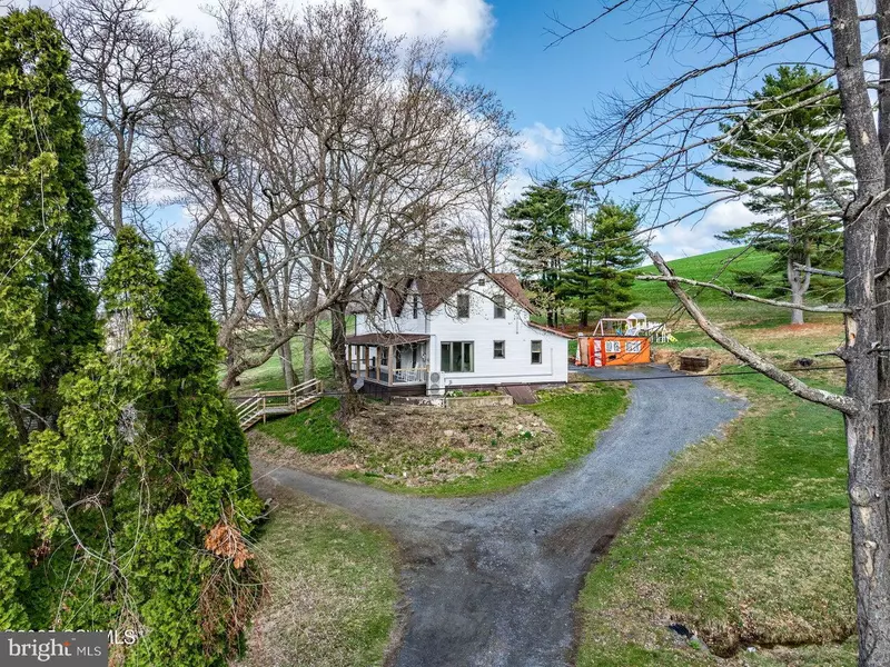 172 RUSHTOWN RD, Danville, PA 17821