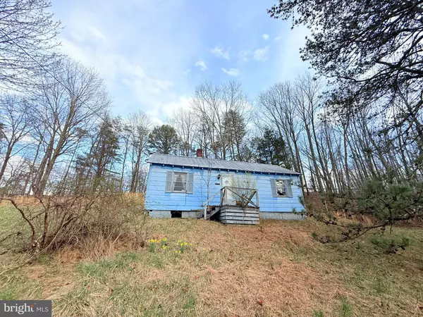 Buchanan, VA 24066,676 ARCADIA ROAD