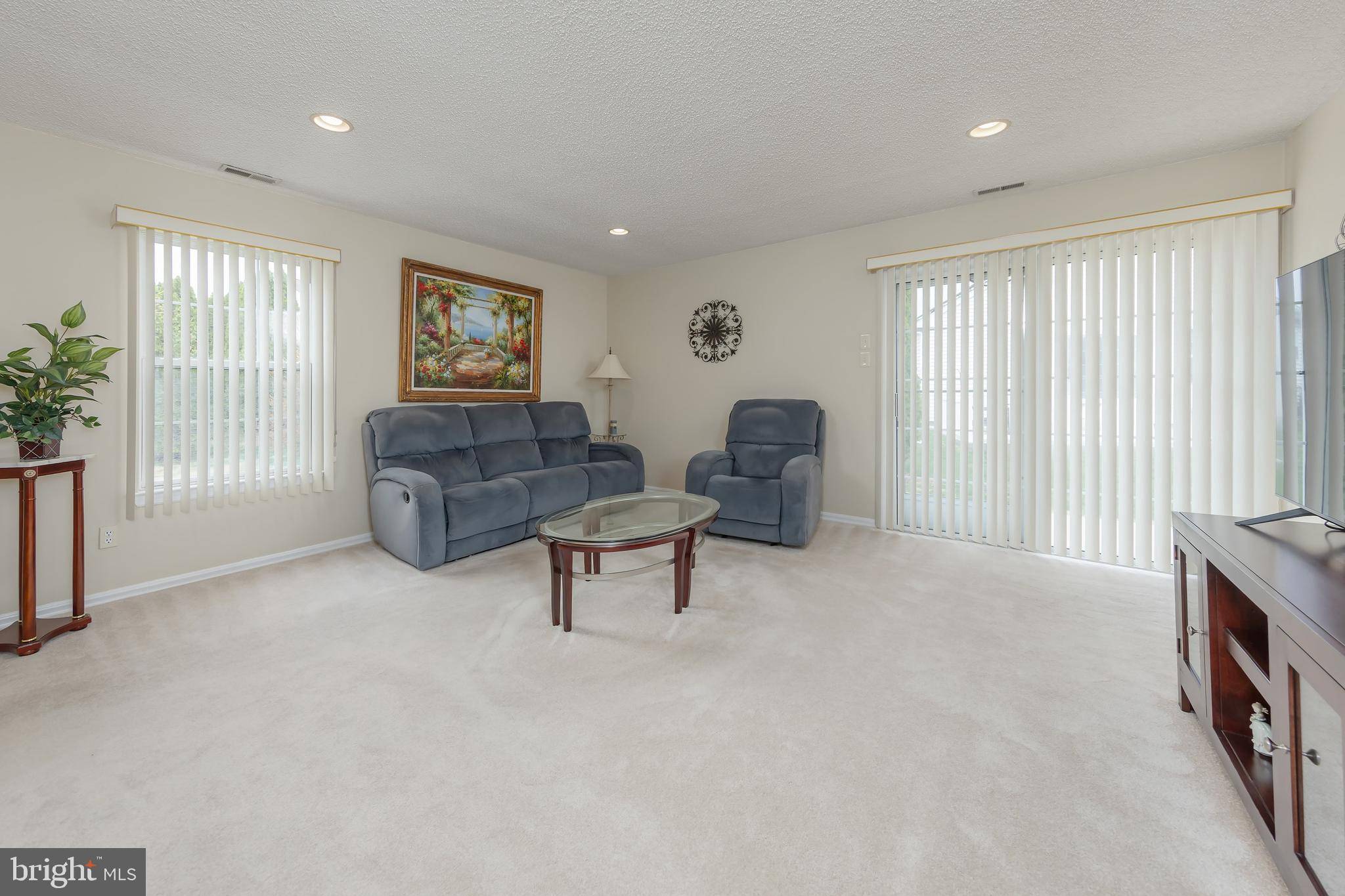 Williamstown, NJ 08094,605 ST VINCENT CT
