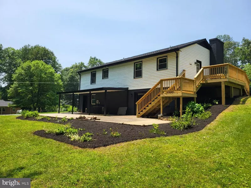 19 WHITETHORN CT, Ruckersville, VA 22968