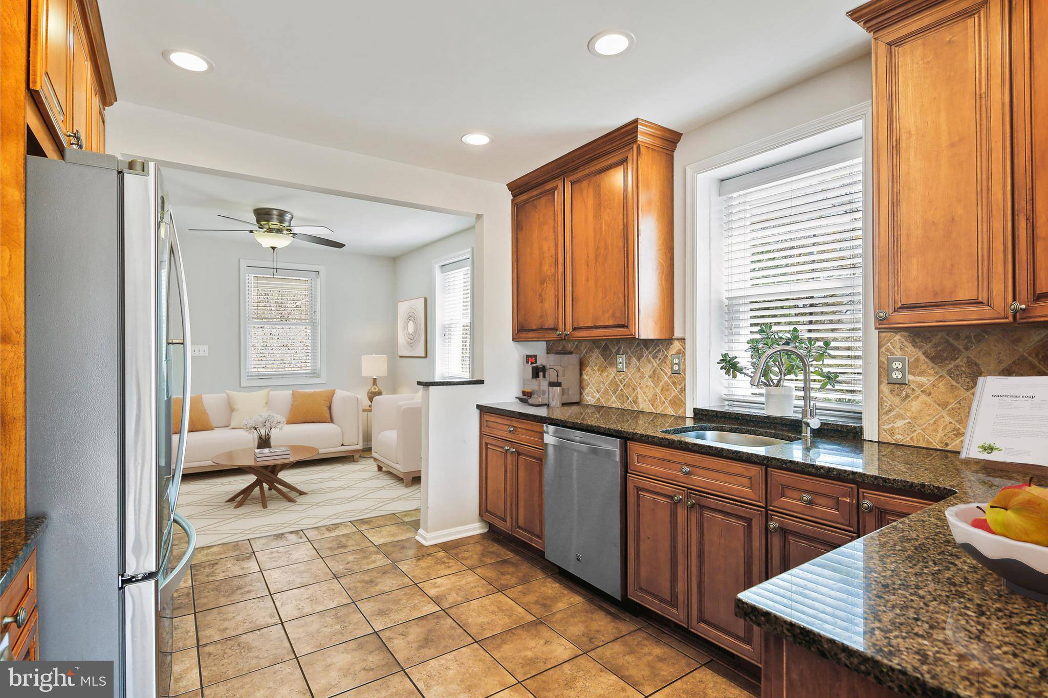 Pasadena, MD 21122,8364 COUNTRY LIFE RD