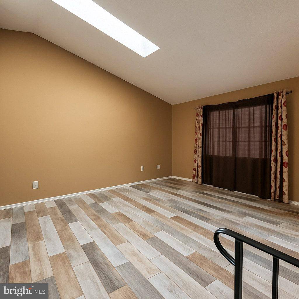 Owings, MD 20736,8815 FALLING LEAF DR