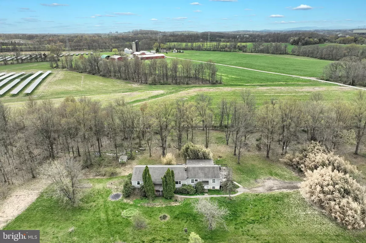 Gettysburg, PA 17325,185 HUNTERSTOWN HAMPTON RD