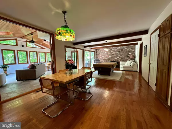 Medford, NJ 08055,7 YARDLEY DR