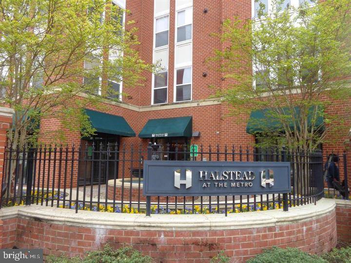 Fairfax, VA 22031,2665 PROSPERITY AVE #327
