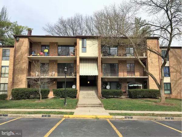 13215 DAIRYMAID DR #302, Germantown, MD 20874
