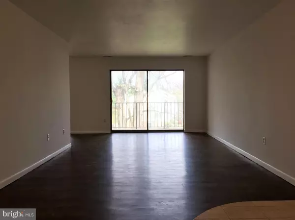 Germantown, MD 20874,13215 DAIRYMAID DR #302