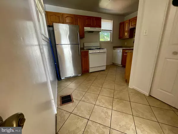 Riverdale, MD 20737,5714 63RD AVE