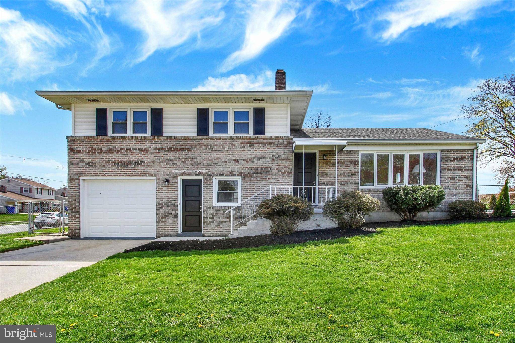 York, PA 17408,22 SPRING RIDGE DR