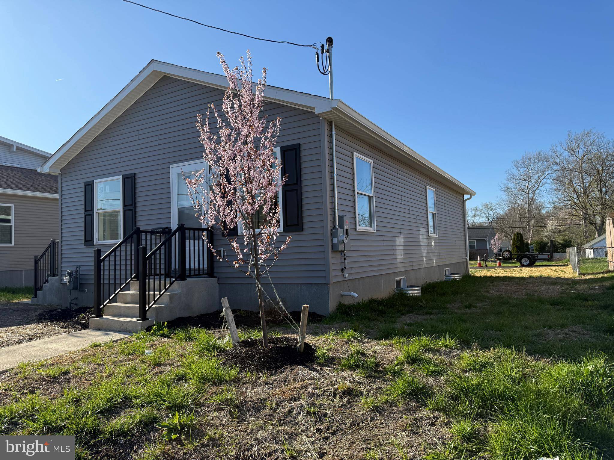 2333 E MACDADE BLVD, Folsom, PA 19033