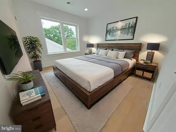 Philadelphia, PA 19128,308 FOUNTAIN ST