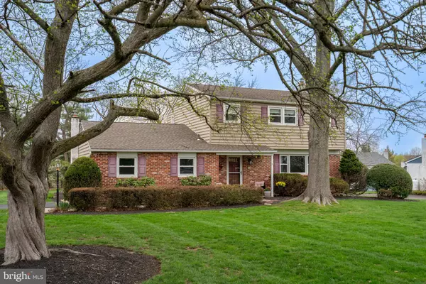 Chalfont, PA 18914,48 HICKORY LN