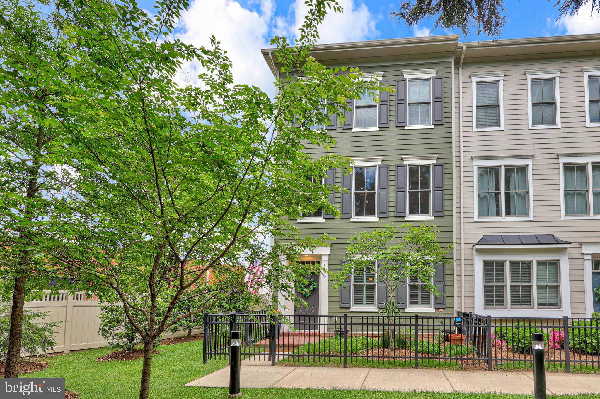 Alexandria, VA 22314,1353 POWHATAN ST